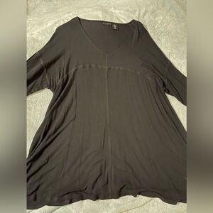 Women’s Plus Size Black Long-Sleeve